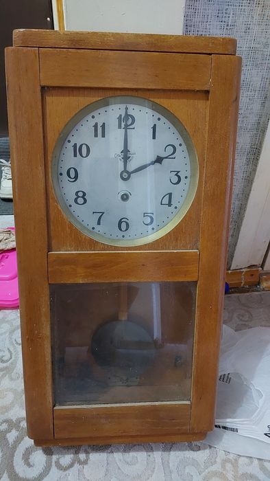 Часы 40-50х годов Свердловский часавой завод. СССР