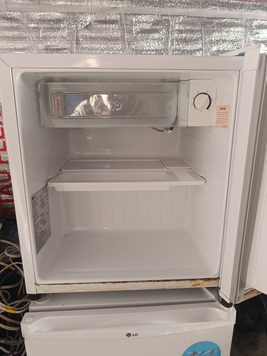 Холодильник LG. 2штуки.