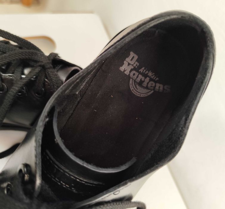 Pantofi sport casual 41 Dr. Martens piele naturala superioara moale