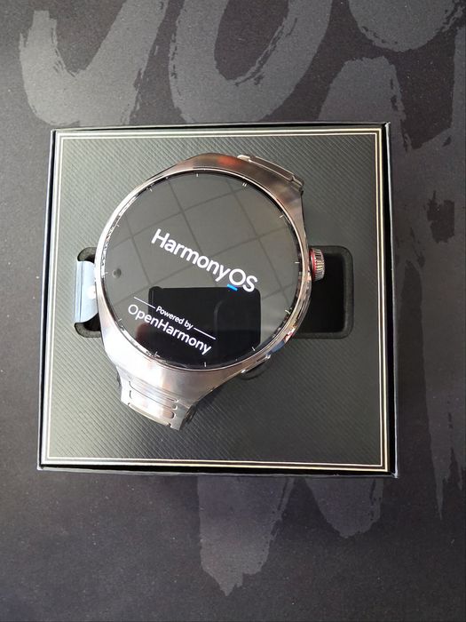 HUAWEI WATCH 5 Space Silver 46MM Tiitanium Strap 46 MM