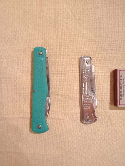 Продам перочинные ножички.