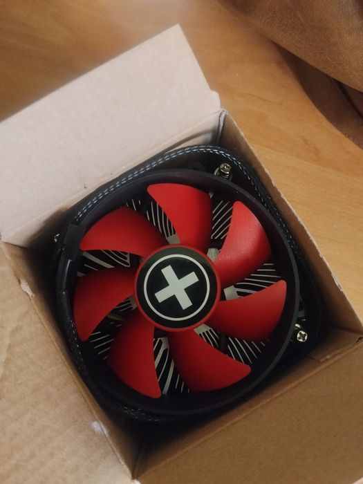 Продам кулер на компьютер