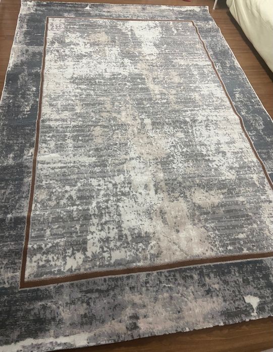 ковер новый 200*300