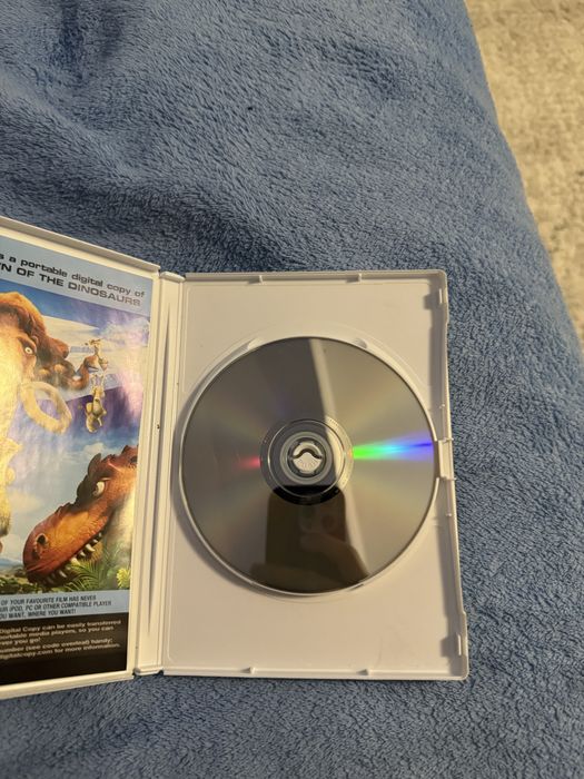 Ice age 3 dawn of the dinosaurs dvd c Английско и Немско ayguo