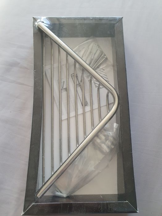 Етажерка за тоалетни принадлежности Kapitan