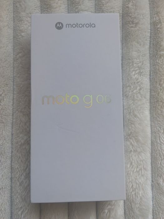 Смартфон Motorola G06