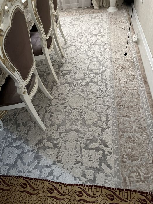 Срочно крвер для гостиной