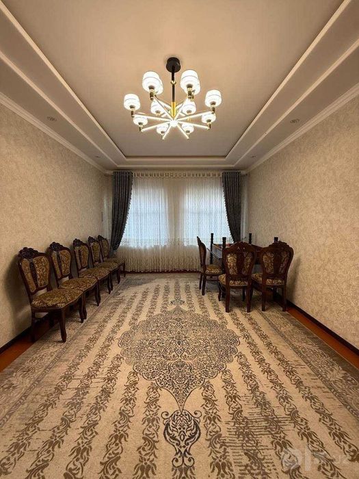 Сергели Мошина бозор да 4 соток уй сотилади. Шох кучасига 200 метр