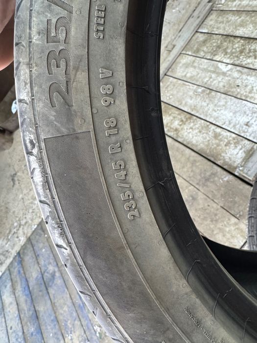 Продам летнюю резину continental mc6 235/45 18