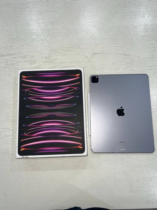 Ipad pro M2 12.9*