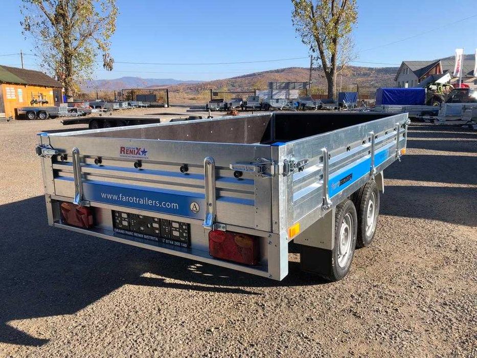 Remorca 2 axe/remorca 750 kg/Faro MAGICUS 263/150/35 categoria B