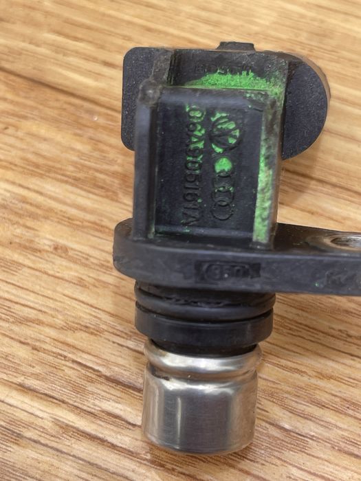 Датчик распред вала wr6 т4 2.8