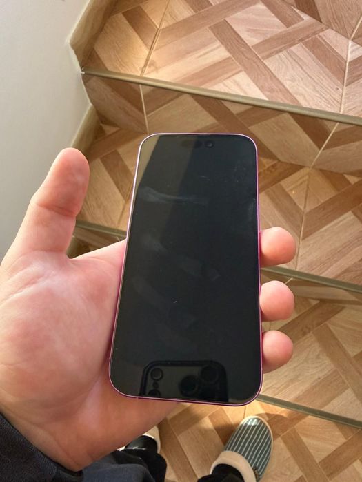 vand iPhone 16 128 GB