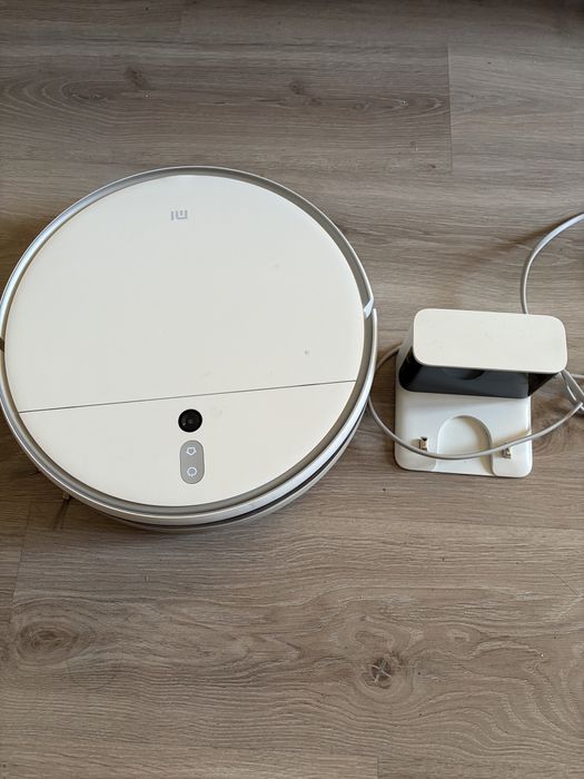 Продам робот-пылесос Xiaomi Mi Robot Vacuum-Mop 2