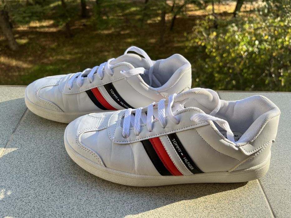 Сникърси Tommy Hilfiger