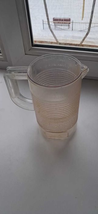 Продам 2 кружки б/у