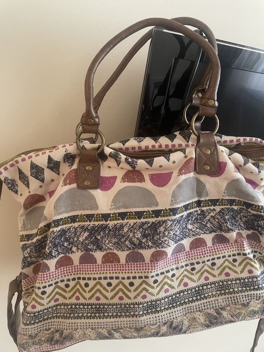 Продам сумку новую тканевуб