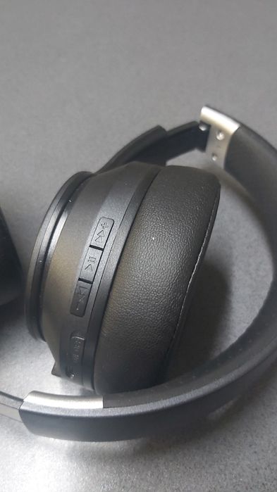 Casti bluetooth Tobias Jacopsen