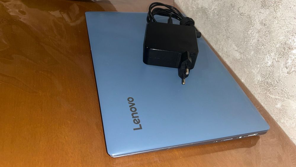 Lenovo IdeaPad 120S