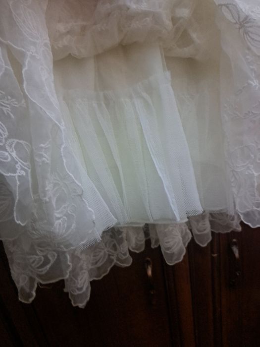 Шикарное платье до 3 лет