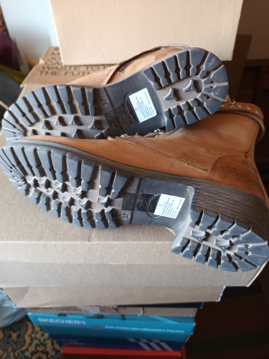 Дамски боти от естествена кожа