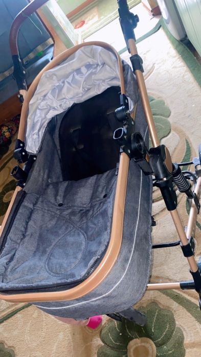 Жақсы коляска сатылады