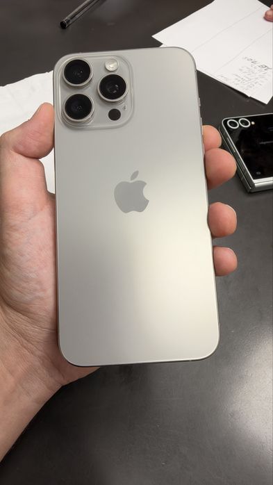 Iphone 15 Pro Max 512 gb Natural Titanium