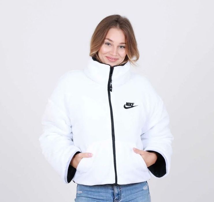 Оригинално зимно яке Nike двулицево