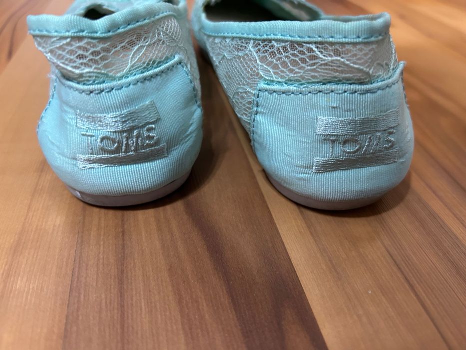 Espadrile Toms 50 lei mărimea 36,5