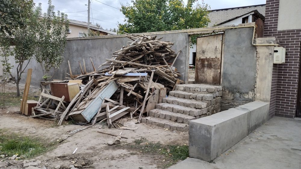 Toshkent shahrida o'tin sotiladi