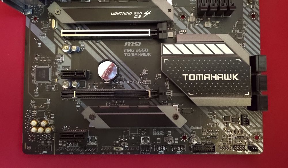 Ryzen 5 5600X + MSI B550 Tomahawk + 32GB DDR4 RAM / опция 64GB