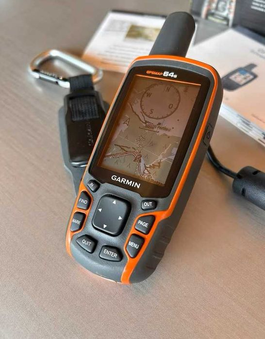 Туристическа навигация Garmin gpsmap 64s