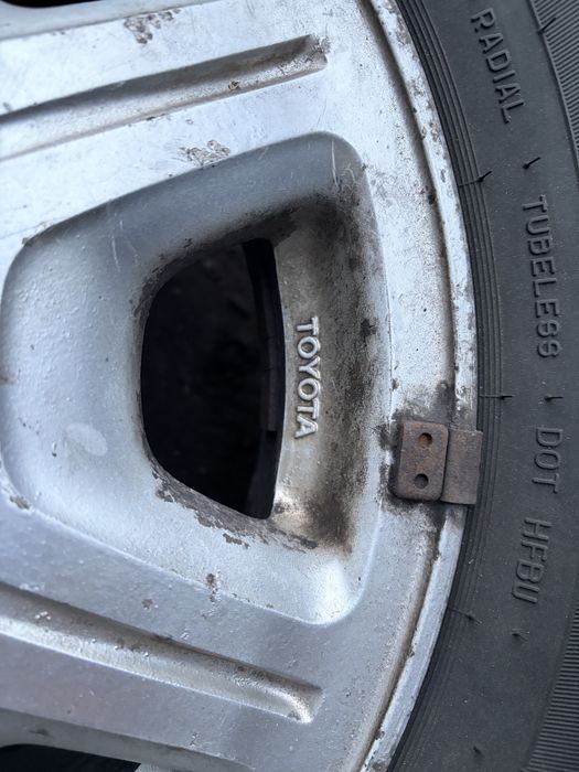 Продам диски, оригинальные Тойота