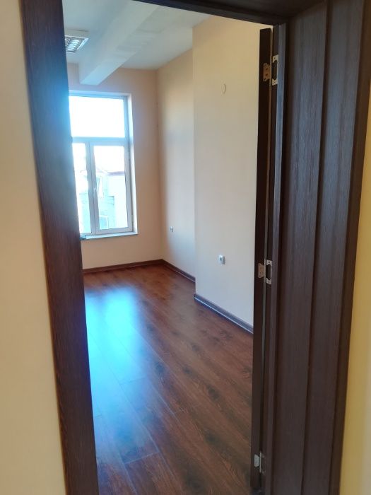 Продава се Офис в Хасково, Любен Каравелов - 122 кв.м за 1020 €/кв.м - Снимка #8