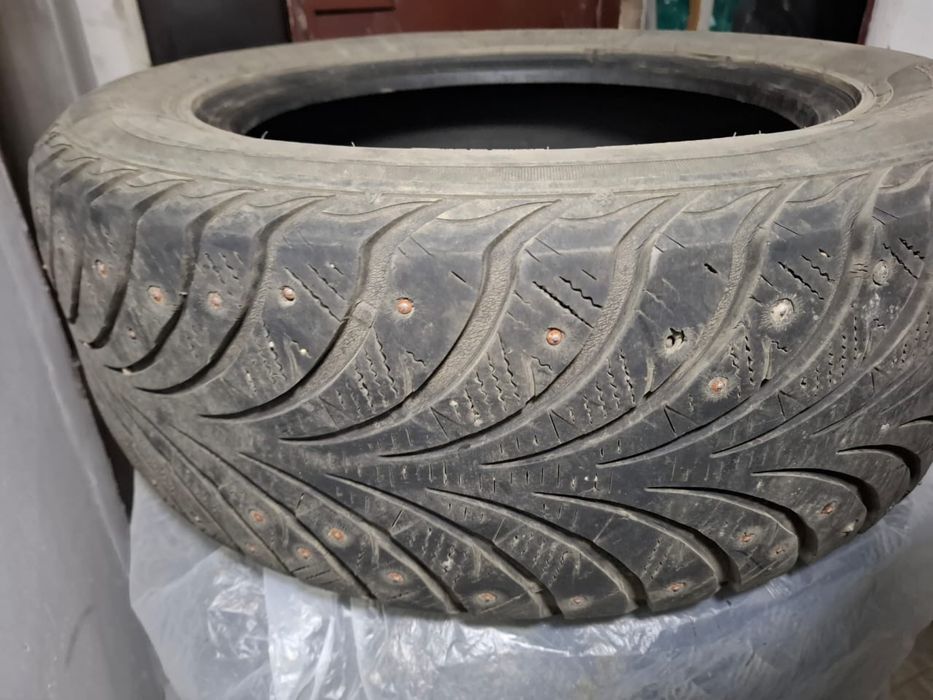 Продам зимние шины