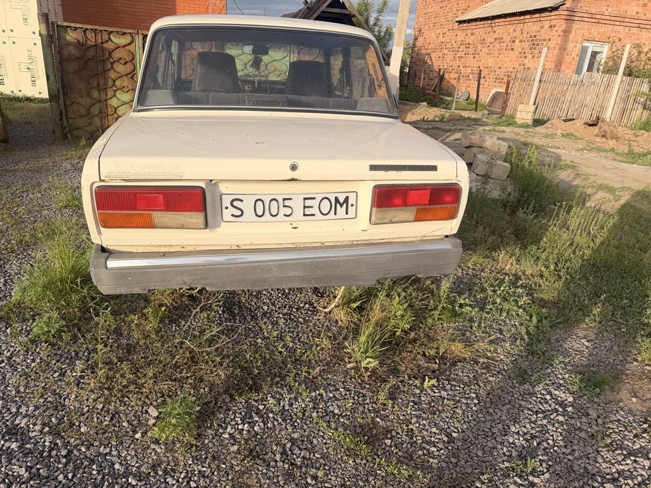 Продам ваз 21077