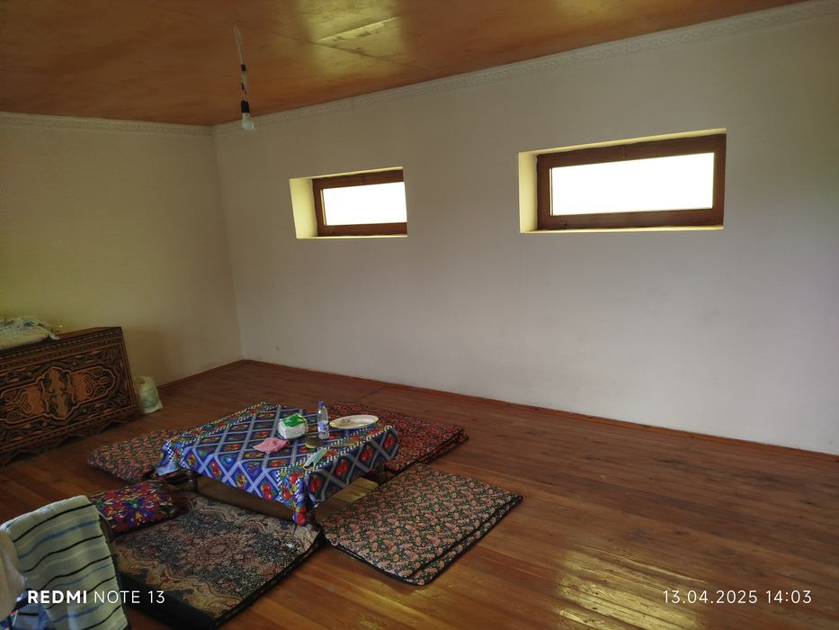 Ховли сотилади 12 сотих Мирпустин кучаси мулжал 9 дамас охирги бекати.