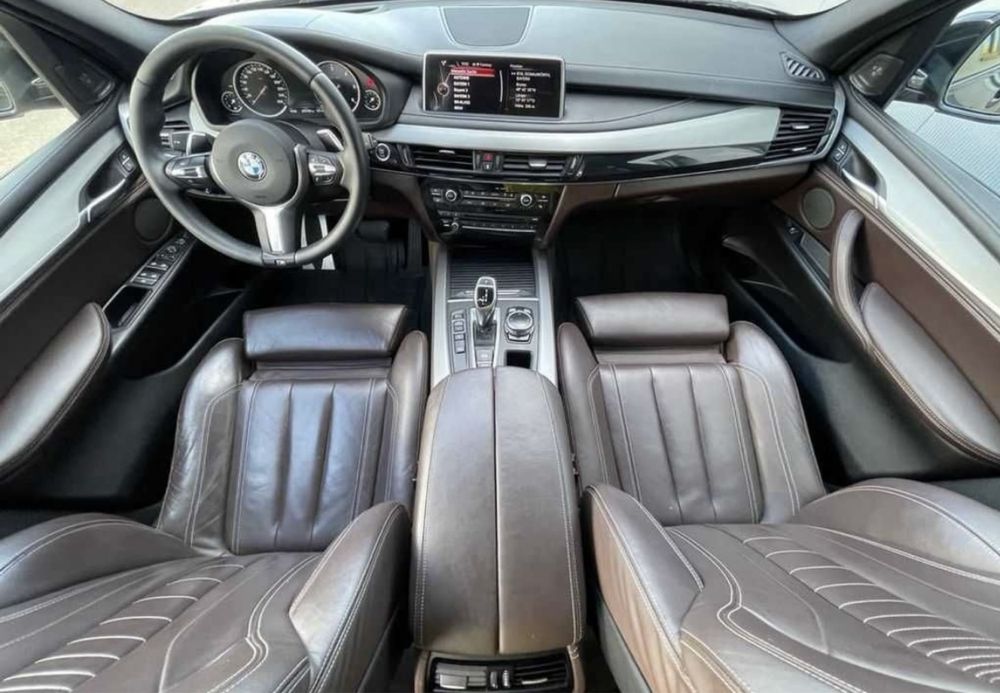 Vand  auto BMW X5 m5d  PROPRIETAR