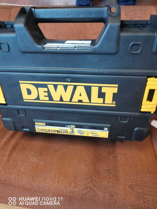 Куфар на девалт не употребяван