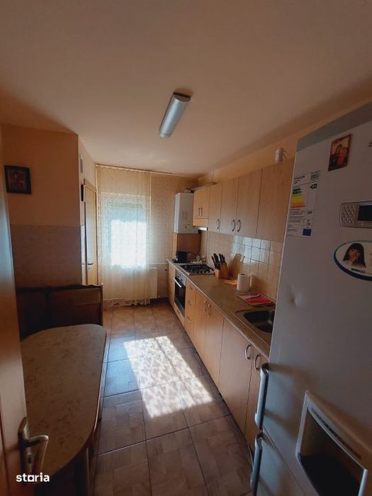 Apartament 2 camere, decomandat, etaj 1/4, ZORILOR, strada Pasteur