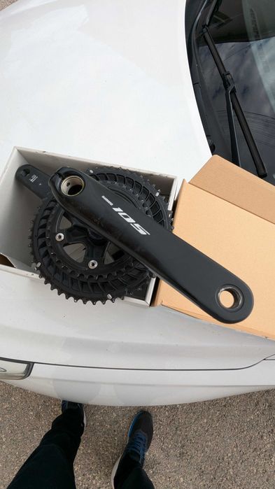Crankset / Курбели Shimano R7000 52/36