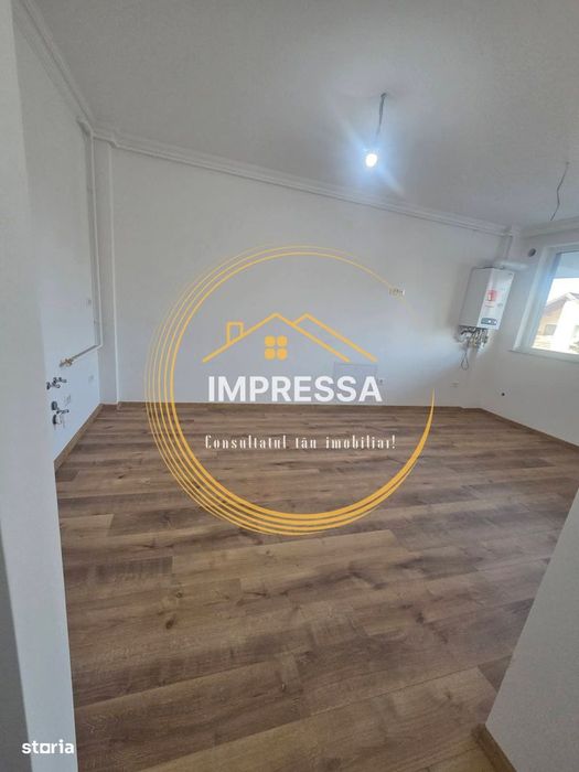 Se vinde microapartament parter inalt zona linistita loc parcare