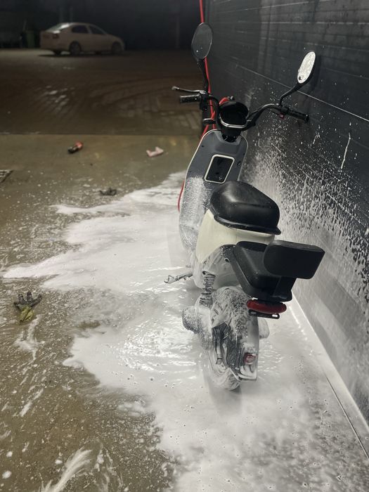 Vand scuter electric fara permis