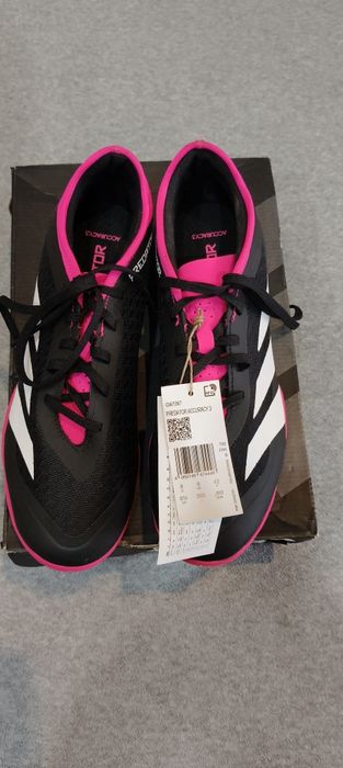 Ghete fotbal sala Adidas Predator