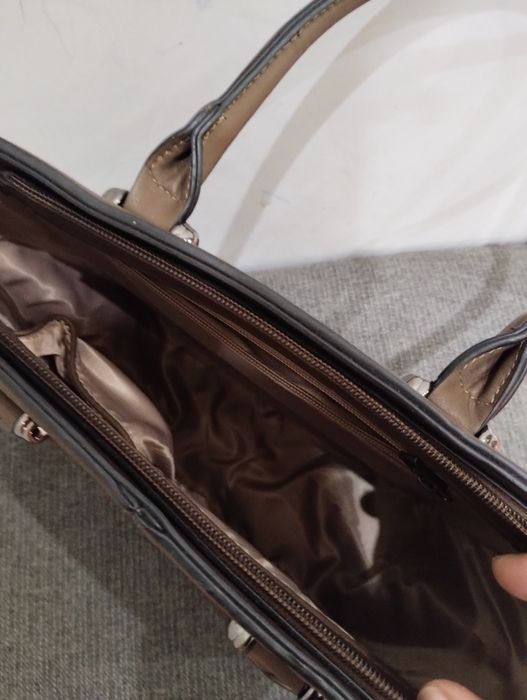 Дамска чанта нова