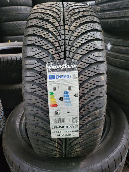 235/45/19 GOODYEAR 2бр