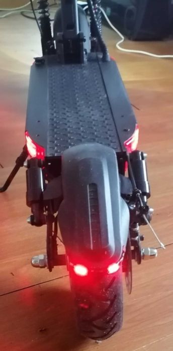 Продам крутой joyor y7-s 48v/23ah