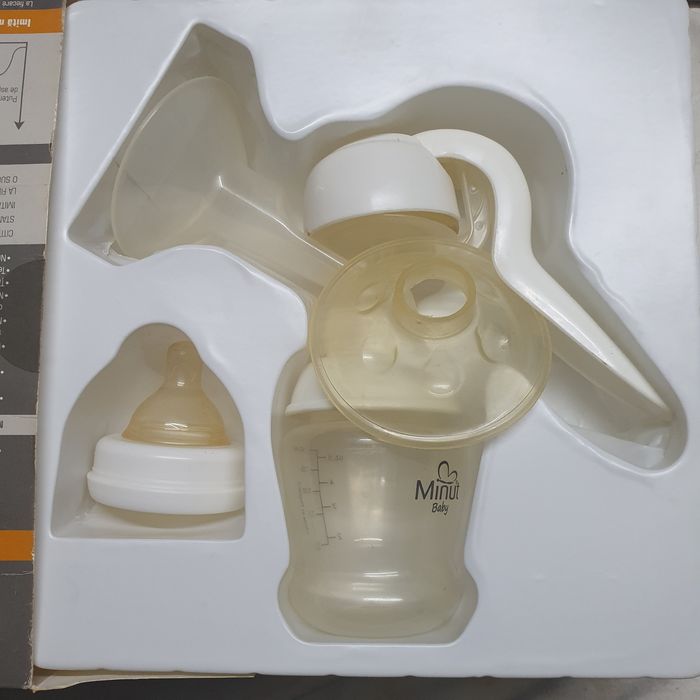 Pompa san manuala minut baby cu biberon