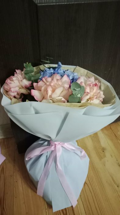 Букет цветов почти новые