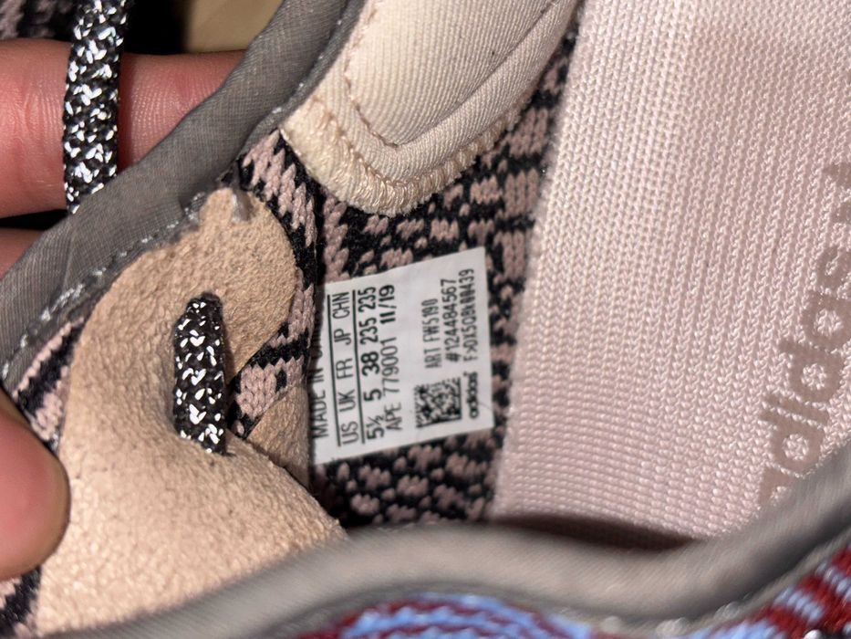 Adidas Yeezy Boost 350 V2 Yecheil размер 38